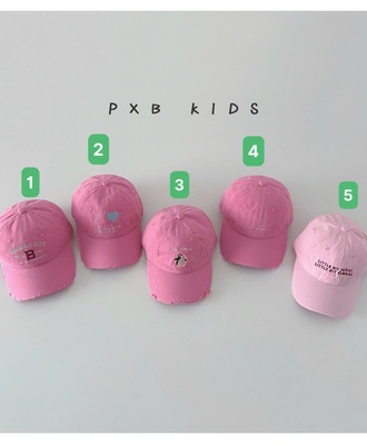 Mũ kết tone hồng thêu 0703