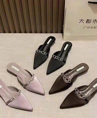 Sục mũi nhọn khóa sang chảng 1303