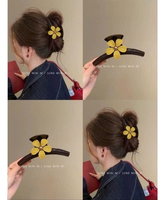 Kẹp tóc hoa 3103