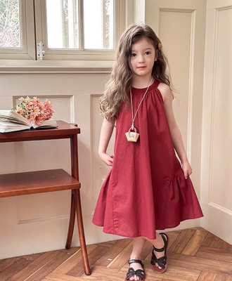 Váy cổ yếm bg 0104