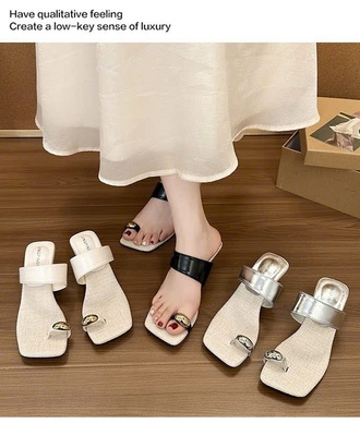 Guốc xỏ ngón cho nữ 2705