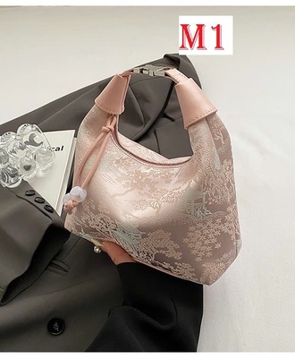 Túi nữ đính hạt cườm 2306