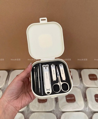 Bộ bấm móng tay 0907