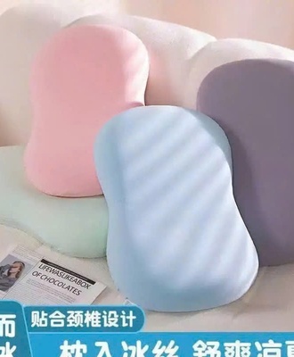 Gối bảo vệ cột sống 1007