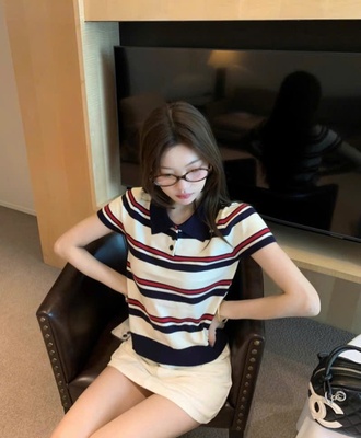 Áo len dệt kim sọc 2207