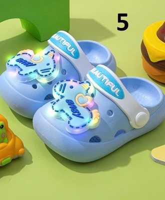 Dép sục charm ngựa phát sáng 2407