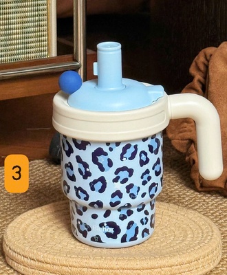 Bình nước xinh 2407