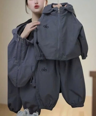 Bộ khoác gió tt 0909