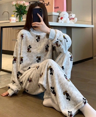 Bộ ngủ lông cute 2009