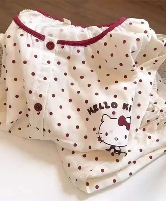 Bộ mặc nhà hellokitty 2609