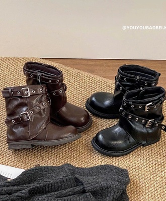Boot cổ thấp quai xích 0910