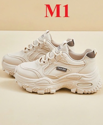 Giày sneaker 1010