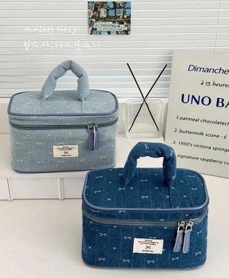 Túi đựng mỹ phẩm 2210
